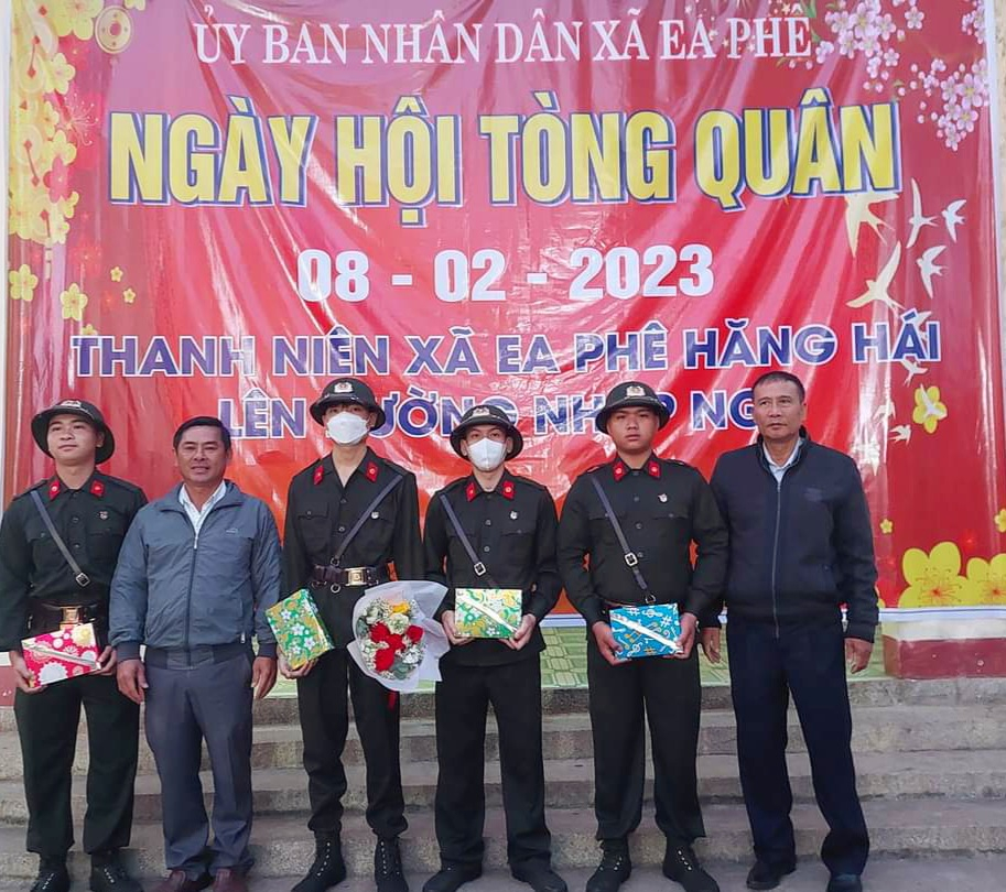 tòng quân 2023 3